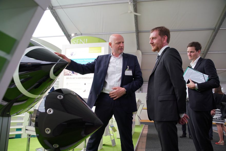 Raimund Grothaus im Gespräch am EAST-4D-Messestand